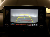 【バックカメラ】バックカメラ装着車です。バックする時に、後方の様子をナビ画面に表示します!慣れない駐車場での駐車や、せまい場所での車庫入れの時も、安全確認OK!思いがけずコツン!なんて事も防げますヨ