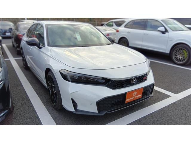 シビック1.5 RS禁煙車 6MT ハーフレザーシート