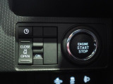 運転席右側のスイッチパネル。左パワースライドドアは運転席のスイッチでも開閉ができます。