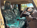 運転席シート廻りは使用感も少なく、良好な状態となっています。丁寧に使われていたことがよくわかりますね。