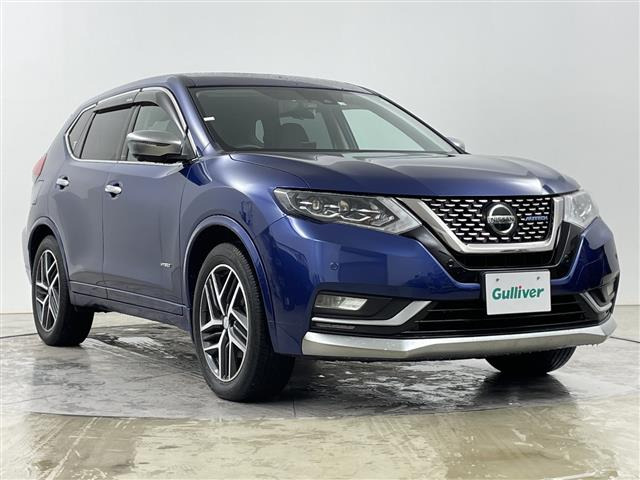 エクストレイル2.0 AUTECH iパッケージ ハイブリッド 4WD本革シート