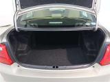広々としたラゲージスペースを備えています。