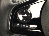 ステアリングリモコンは、運転中でも簡単に音量調整やチャンネル変更もできます!わき見運転防止にもつながるので安心です♪