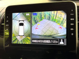 【アラウンドビューモニター】専用のカメラにより、上から見下ろしたような視点で360度クルマの周囲を確認することができます☆死角部分も確認しやすく、狭い場所での切り返しや駐車もスムーズに行えます。
