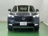LEDヘッドライトを装備しています。LEDヘッドライトはとても明るく、雨の日や夜間走行も安全・安心です。オートライトコントロール付きで周囲の明るさに応じて自動で点灯・消灯します