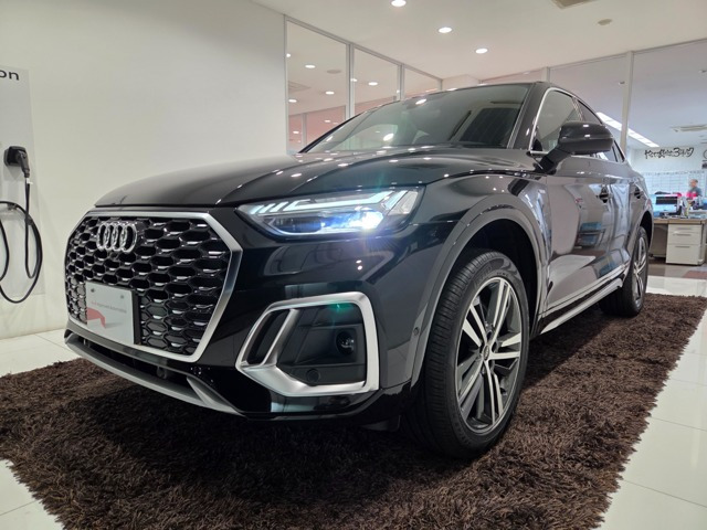 Q5スポーツバックSライン ダイナミック エディション ディーゼル 4WD