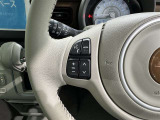 ステアリングスイッチ装備!運転しながら手元でオーディオの操作などができます。