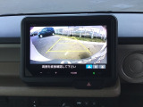 バックモニター付きで、車庫入れやバック時の後方確認をサポート。