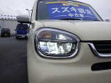 ヘッドライトはLEDです