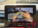 バックカメラも付いています! 運転が不慣れな方でも安心して駐車が可能です!