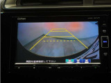 バックカメラ搭載です!車庫入れが苦手な人はもちろん、車両感覚に自信がある人にもお勧めです!見えない箇所が見えるようになるので、低い障害物や隠れてしまっている子供の存在等にも気付く事が出来ます。