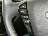 ステアリングスイッチ装備!運転しながら手元でオーディオの操作などができます。