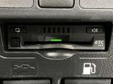 高速道路をスイスイッと通過の『ETC』付き!ETCカードをお持ちでない方は、トヨタETCカードもありますのでお気軽にご相談下さい。