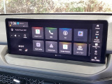 Android AutoとApple CarPlayに対応!お気に入りの、AndroidやiPhoneのアプリを車内ディスプレイに表示し、ハンズフリーでオーディオやナビなどをご利用いただけます。