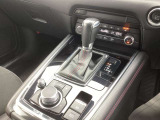 MTモード付です!MT感覚でシフトチェンジできます。MT車が少なくなってきた現在に面白さを取り入れた装備です。走る歓びを!