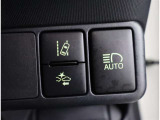夜間走行に役立つオートマチック・ハイビーム。