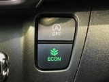 ★ECONスイッチ★ エコドライブを加速しよう!スイッチをONにすると、運転の仕方によるロスを抑え込み燃費をよくするようクルマが頑張ります(*^ー^*)燃費向上にチャレンジ♪