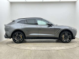Exterior Pack - Sills - Gloss Black