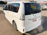 当店では軽自動車から普通車まで幅広くオールメーカーの車種・色・グレードを豊富に揃えております。