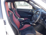 清潔で広々した座席です!是非、現車を見て体感してみてください。
