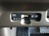 ■ETC搭載で、高速道路をスムーズに利用できます。料金所での停車なしでノンストップ通過でき、快適な移動が可能です。