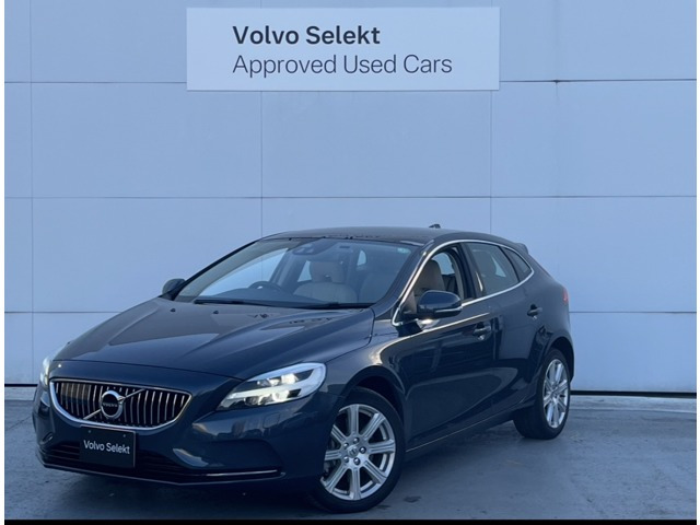 V40T3 インスクリプション