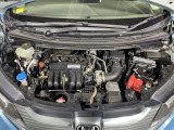 【エンジンルーム】エンジンの調子は良好です!ご納車前にはしっかりとオイル交換・その他油種類の点検補充をさせて頂きます。また、ガリバーでは修復歴のある車は販売いたしません。