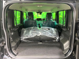 普段のお買い物や通勤、送迎等に十分な荷室スペースを確保しております。セカンドシートを倒すと、大きな荷物の積載も可能です♪