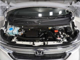 エンジンは車の心臓部分です。このエンジンルームが汚いとトラブルの基になります。当店は専用の液剤を使って徹底的に綺麗にします。