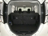 広々としたラゲージスペースを備えています。ライフスタイルに合わせていろいろな物を積み込めます!