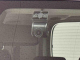 事故直前・直後のデータを記録しておくことで、客観的な検証を行うことができるドライブレコーダーが付いてます。保証は修理保証のみとなります。