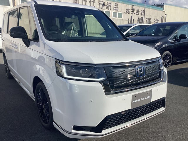 ステップワゴン2.0 e:HEV スパーダ プレミアムライン ブラック エディション