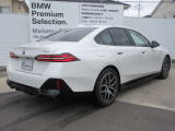 名鉄AUTOオリジナルコーティングMコートをはじめウインドフィルム施工、ドライブレコーダー取付、BMWパフォーマンスアクセサリーなど各種承ります。