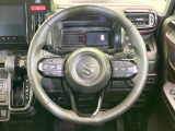 【純正革巻きステアリング】上質な革を使用することで、手にしっかり馴染みとても運転しやすいハンドルです♪
