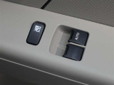 パワーウインドウ付き。助手席ウインドゥの閉め忘れも運転席で解決!