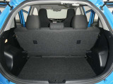 広々としたラゲージスペースを備えています。ライフスタイルに合わせていろいろな物を積み込めます!