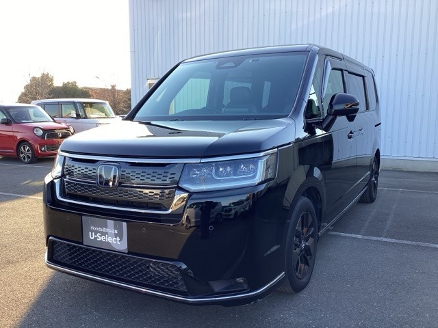 ステップワゴン 2.0 e:HEV スパーダ