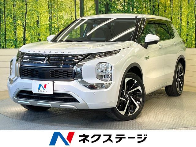 アウトランダー PHEV 2.4 P 4WD 
