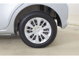 純正14インチスチールホイルでフルキャップです。タイヤサイズは165/65R14になります!