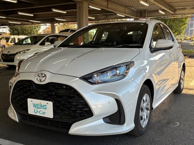 ヤリス1.5 ハイブリッド U
