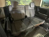 3列目シートはもちろん状態良好☆大人でもゆったりと座って頂けますので、大人数でのお出かけもラクラクです♪ご家族で、気の知れた仲間で、ドライブに行くのが楽しみですね♪