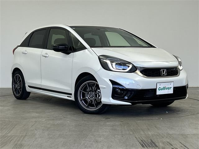 フィット1.5 e:HEV モデューロX修復歴無し