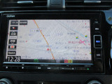 純正メモリーナビ付き!!旅行など初めての場所で重宝します♪大人気の装備!