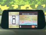 【360&deg;ビューモニター】専用のカメラにより、上から見下ろしたような視点で360度クルマの周囲を確認することができます☆死角部分も確認しやすく、狭い場所での切り返しや駐車もスムーズに行えます。