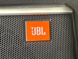 【JBLサウンドシステム付き純正ナビ】充実のナビ機能はもちろん、高度なチューニング能力が搭載されており、高音質な音楽をお楽しみいただけます♪