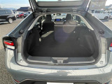 【ラゲッジスペース】リアシートを倒せばこの大容量!!ダンボールなどの大きい荷物も釣り具などの長尺物まで様々載せられそうです!!