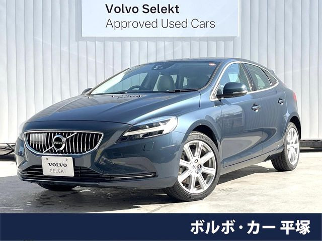 V40T3 インスクリプション