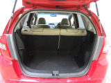 開口部が広くて荷物の積み込みも楽に出来ますね!
