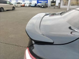 スタイリッシュなリヤスポイラー装着。禁煙車でしたので不快なニオイません。車内クリーニングも実施済みとなります。