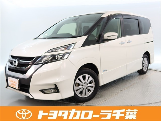 セレナ2.0 ハイウェイスター Vセレクション 4WD